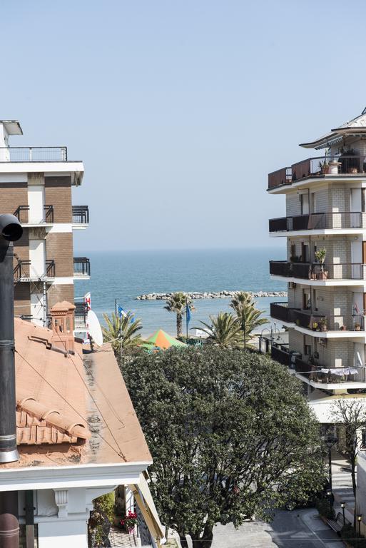 Hotel Gabbiano Porto San Giorgio Exteriér fotografie
