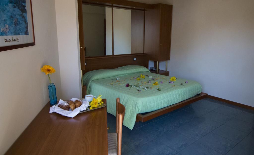 Hotel Gabbiano Porto San Giorgio Exteriér fotografie