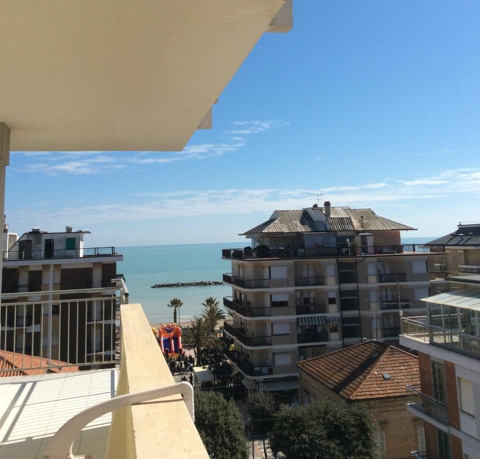 Hotel Gabbiano Porto San Giorgio Exteriér fotografie