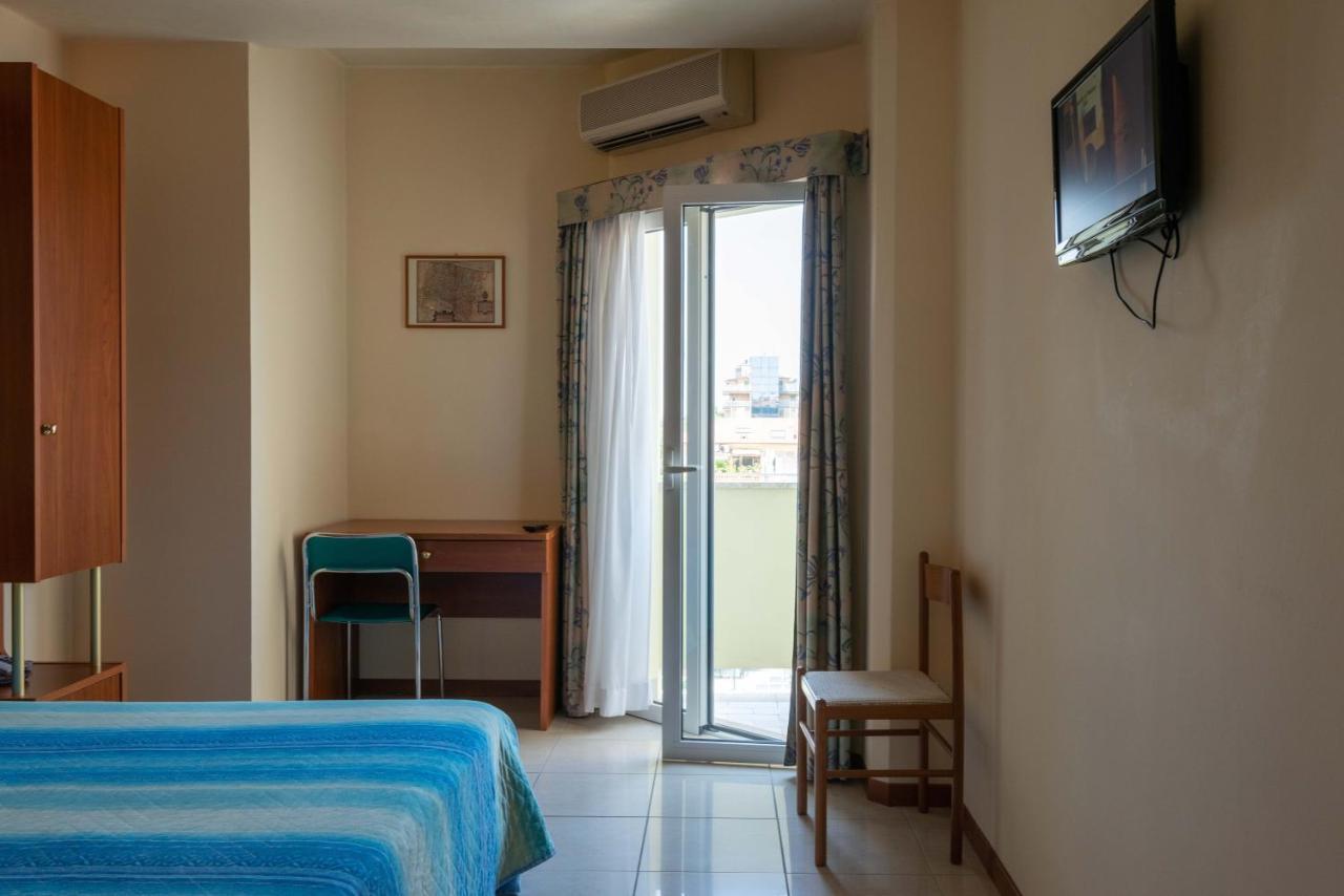 Hotel Gabbiano Porto San Giorgio Exteriér fotografie