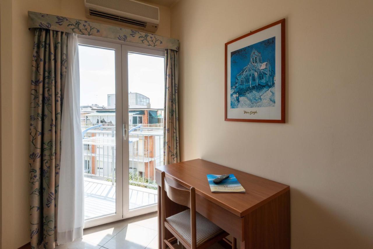 Hotel Gabbiano Porto San Giorgio Exteriér fotografie